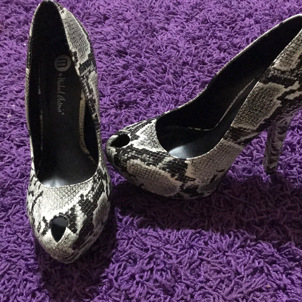 Shoes